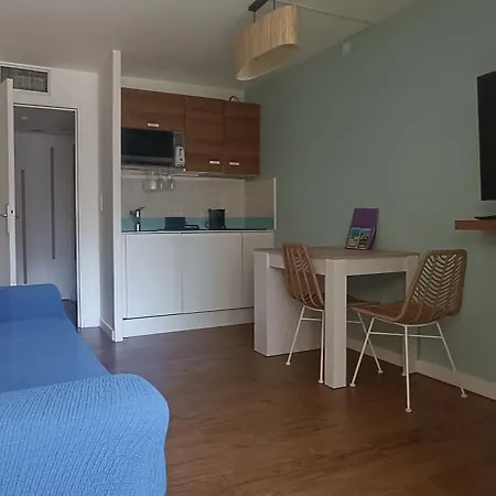 Cocon D'azur Apartment *